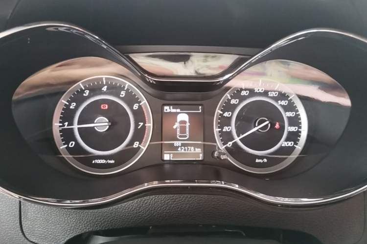 Used Baojun 560 2016 1.5T Manual Elite Edition Instrument Cluster