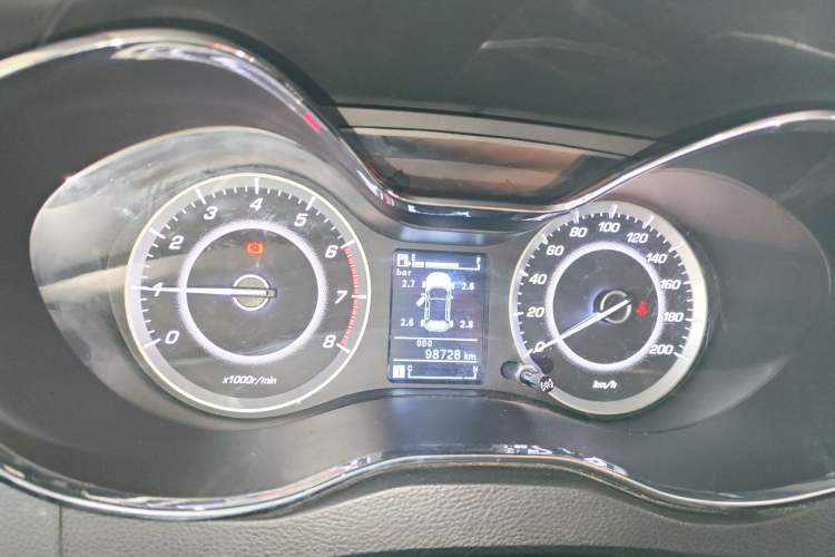 Used Baojun 560 2016 1.8L Manual Luxury Edition Instrument Cluster