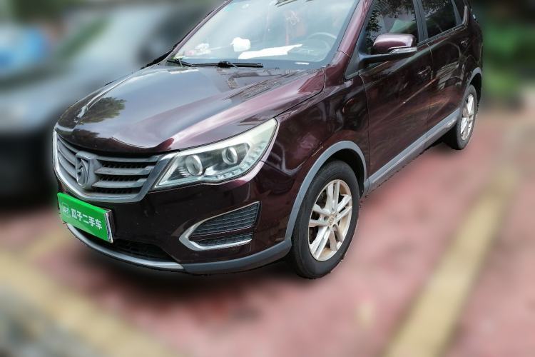 Used Baojun 560 2016 1.8L Manual Value Edition Guazi used car, China used car export, Used car for sale, Used cars, Cheapest cars for sale