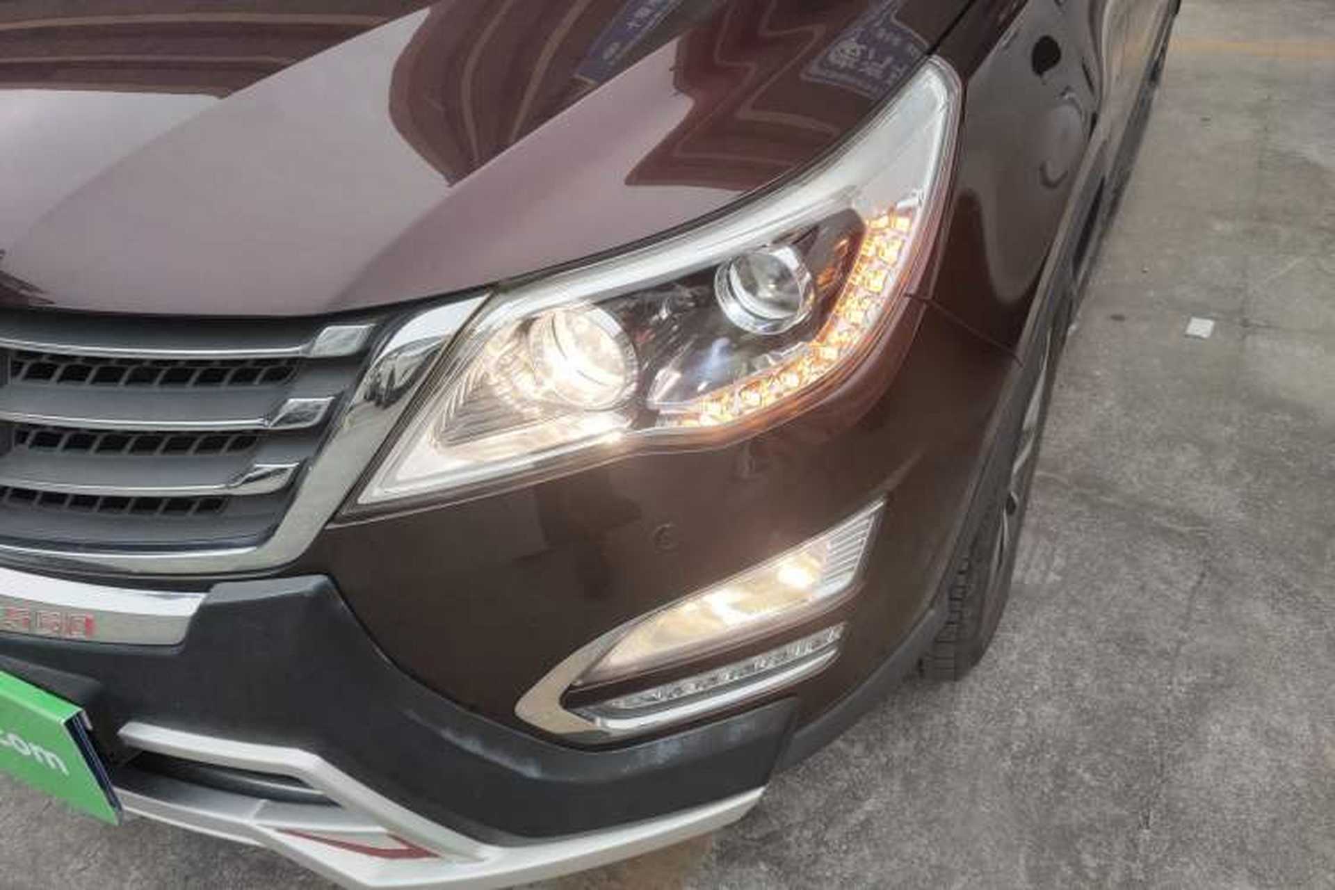 Used Baojun 560 2016 1.8L iAMT Luxury Model Left Front Headlight