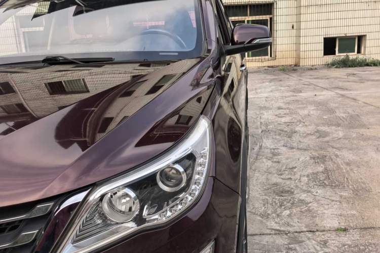 Used Baojun 560 2016 1.8L iAMT Luxury Model Left Front Headlight