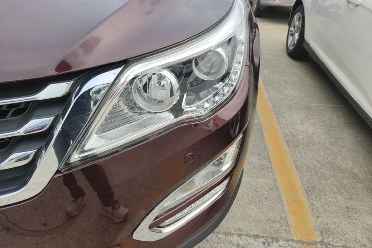 Used Baojun 560 2016 1.8L iAMT Luxury Model Left Front Headlight
