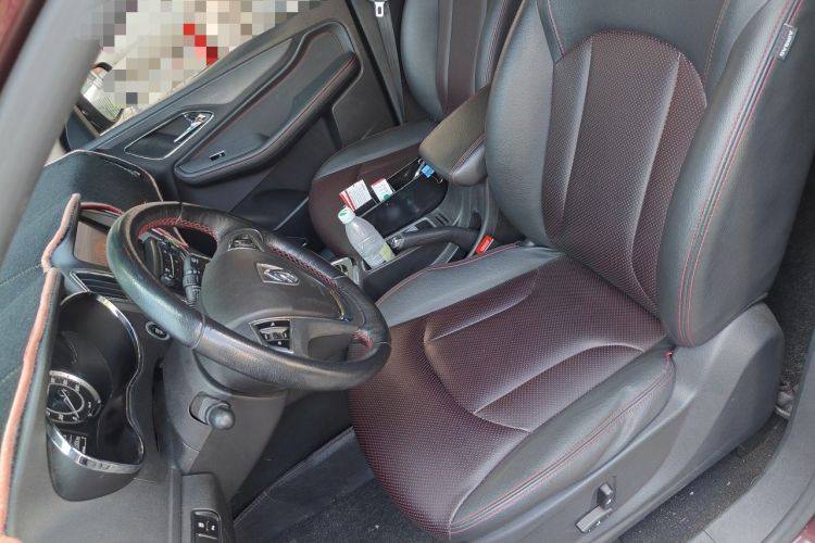 Used Baojun 560 2016 1.8L iAMT Luxury Model Left Front Seat