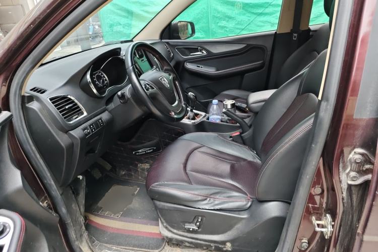 Used Baojun 560 2016 1.5T Manual Luxury Model Left Front Seat