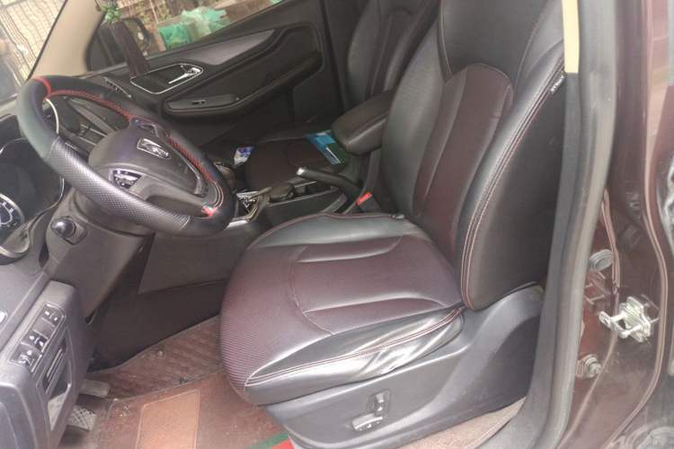 Used Baojun 560 2016 1.5T Manual Luxury Model Left Front Seat