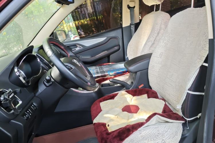 Used Baojun 560 2016 1.8L iAMT Luxury Model Left Front Seat