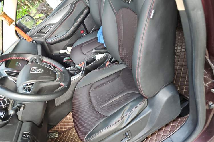 Used Baojun 560 2016 1.5T Manual Luxury Model Left Front Seat