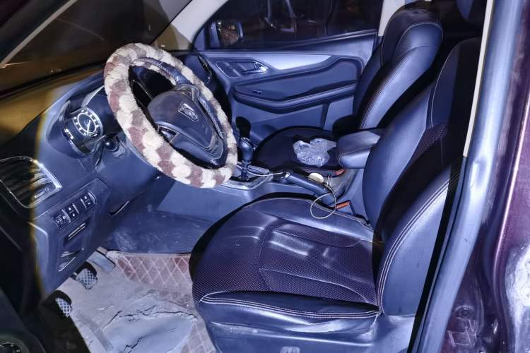 Used Baojun 560 2016 1.8L Manual Luxury Edition Left Front Seat