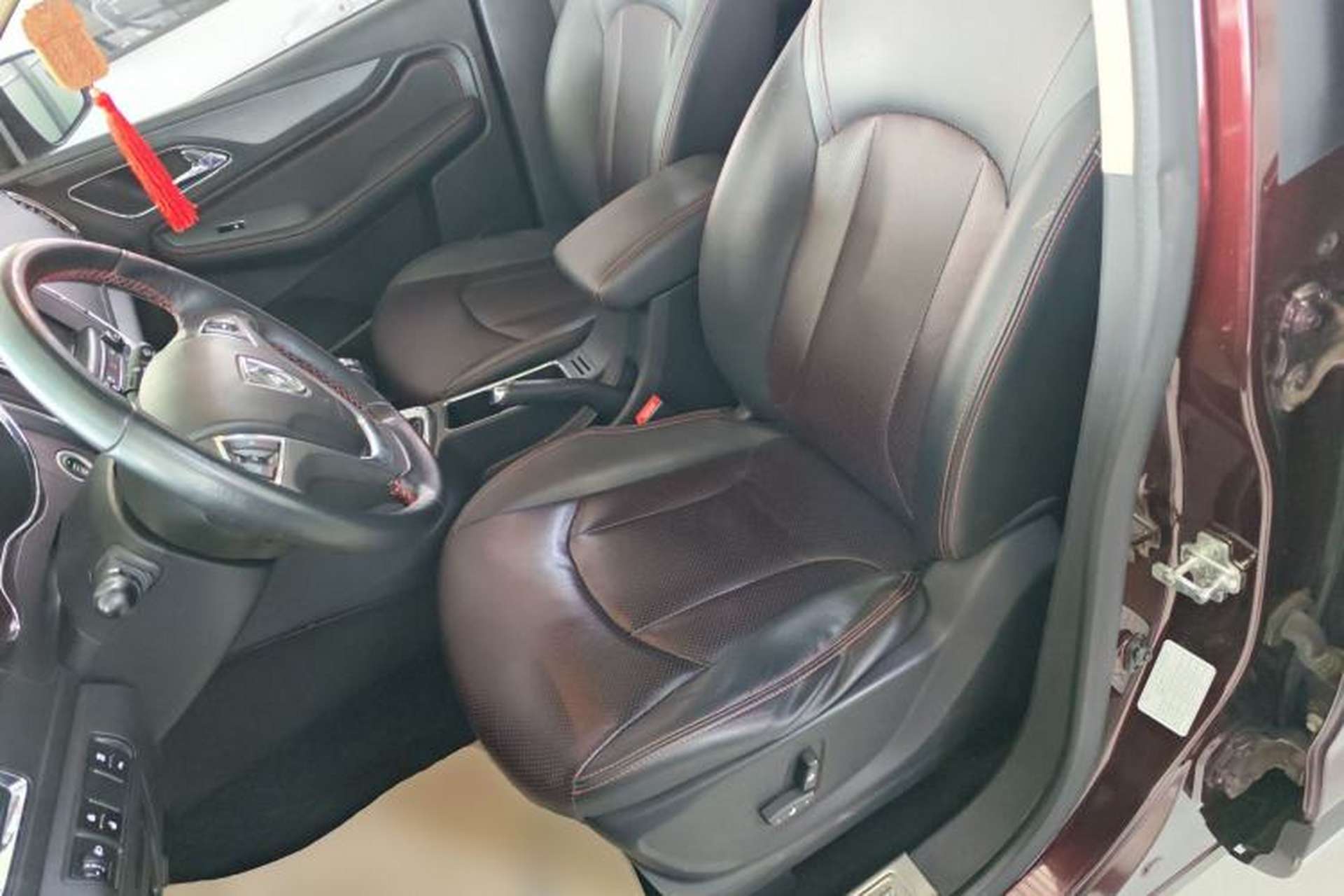 Used Baojun 560 2016 1.8L Manual Luxury Edition Left Front Seat