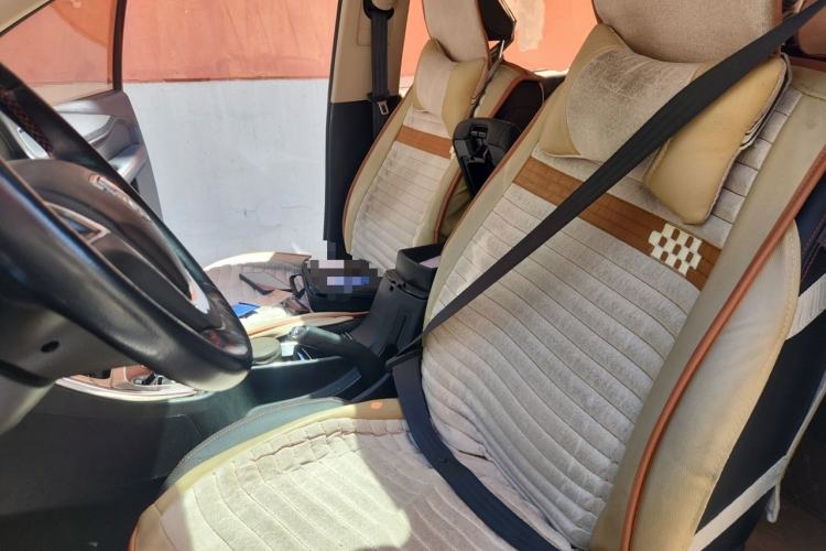 Used Baojun 560 2016 1.8L iAMT Luxury Model Left Front Seat