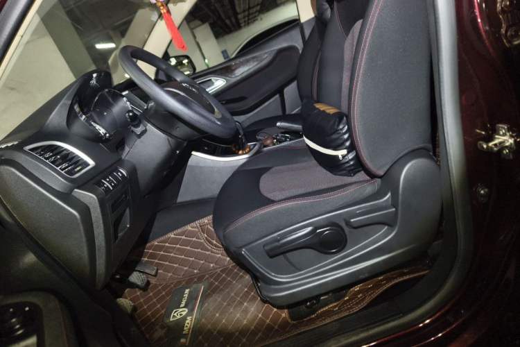 Used Baojun 560 2016 1.8L Manual Value Edition Left Front Seat