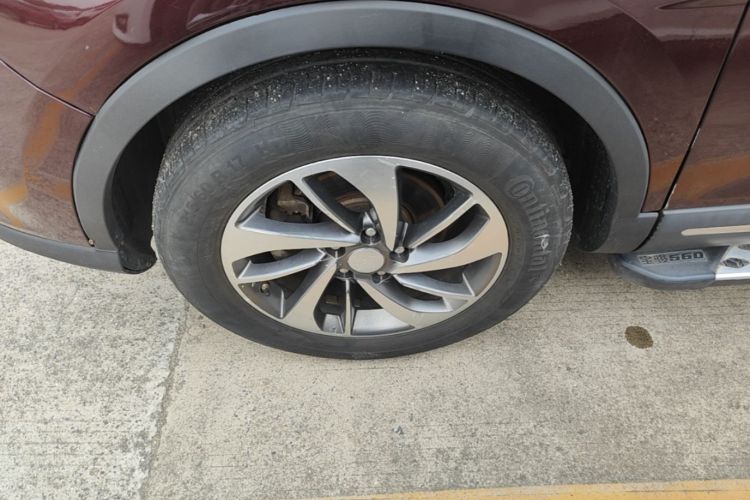 Used Baojun 560 2016 1.8L iAMT Luxury Model Left Front Wheel Hub