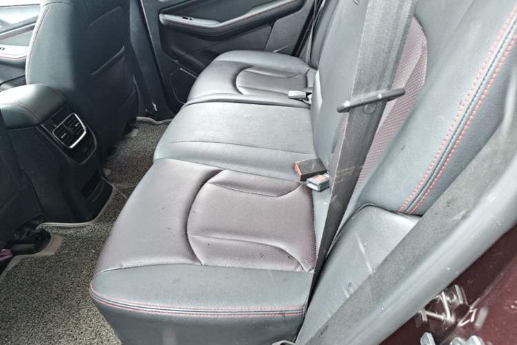 Used Baojun 560 2016 1.8L iAMT Luxury Model Left Rear Seat