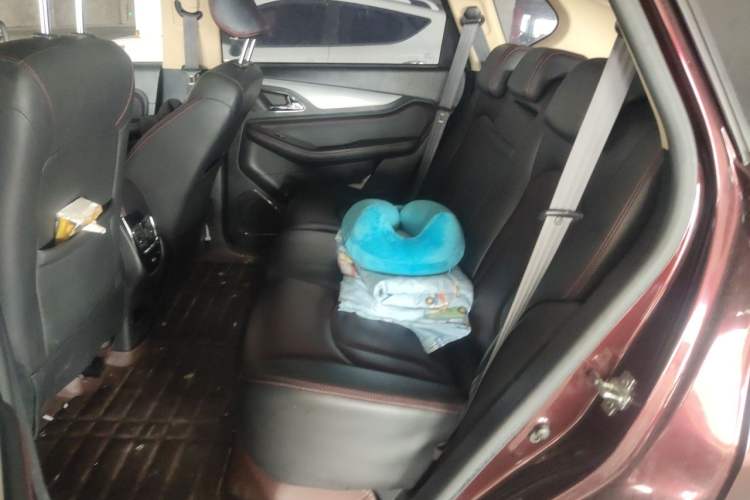 Used Baojun 560 2016 1.8L Manual Luxury Edition Left Rear Seat