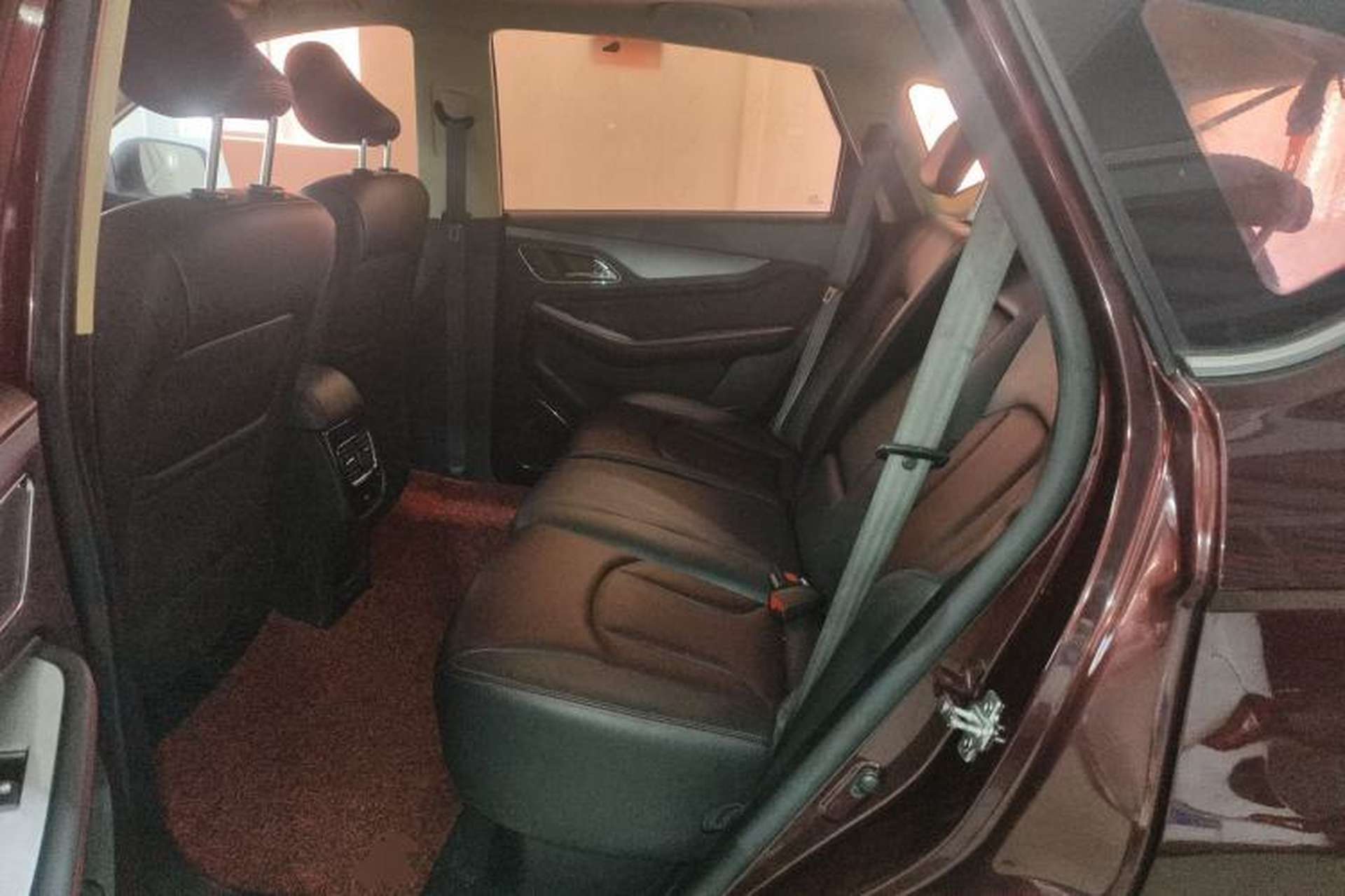 Used Baojun 560 2016 1.5T Manual Luxury Model Left Rear Seat