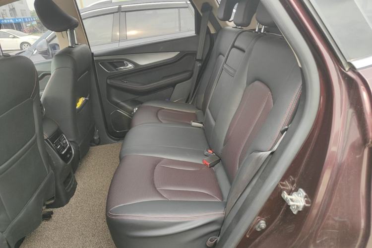 Used Baojun 560 2016 1.8L iAMT Luxury Model Left Rear Seat