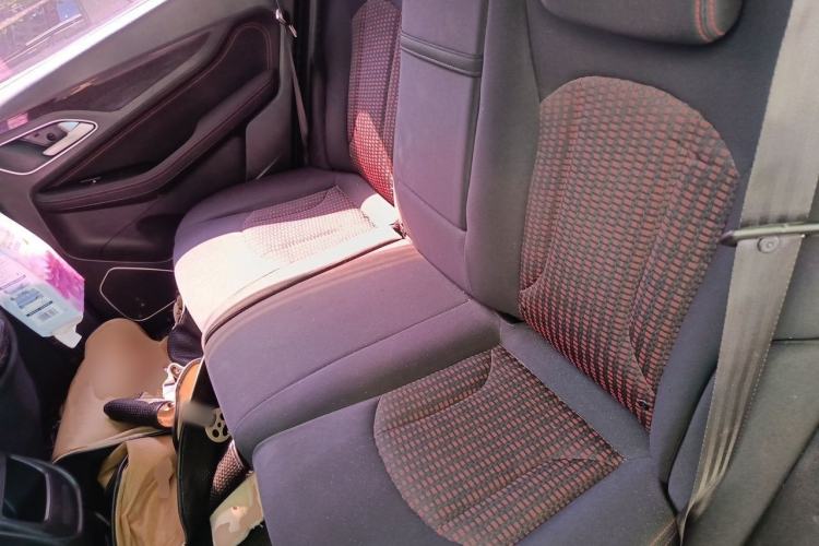 Used Baojun 560 2016 1.8L Manual Value Edition Left Rear Seat