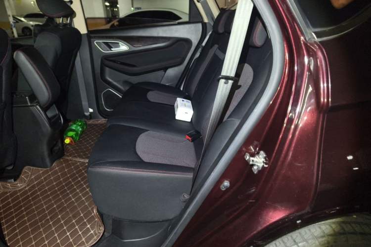 Used Baojun 560 2016 1.8L Manual Value Edition Left Rear Seat
