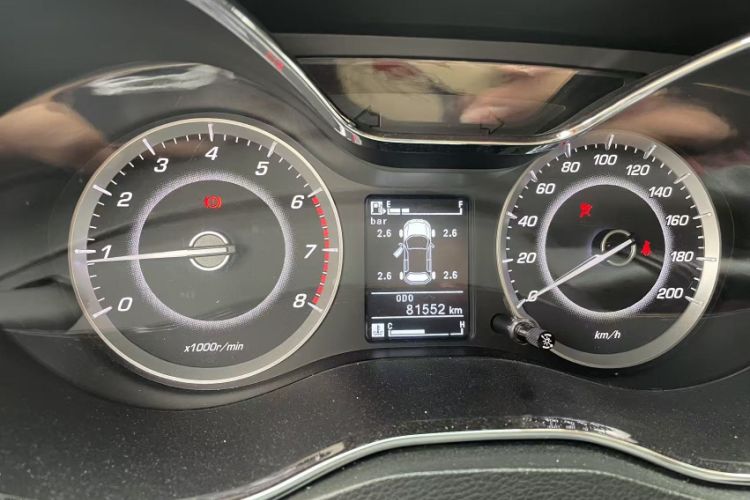 Used Baojun 560 2016 1.8L Manual Luxury Edition Odometer Close Up