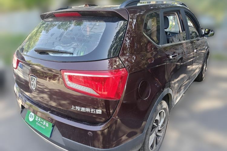 Used Baojun 560 2016 1.8L iAMT Luxury Model Rear Right 45 Deg