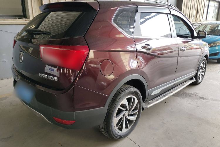 Used Baojun 560 2016 1.8L iAMT Luxury Model Rear Right 45 Deg