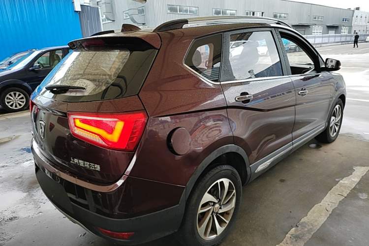 Used Baojun 560 2016 1.5T Manual Luxury Model Rear Right 45 Deg