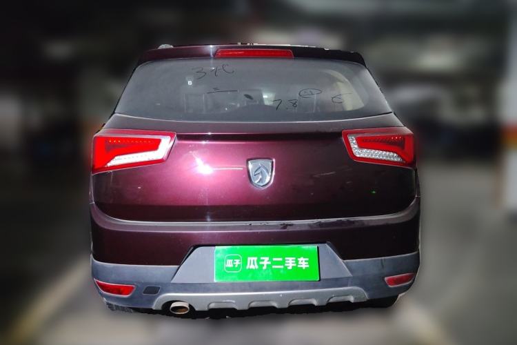 Used Baojun 560 2016 1.8L Manual Value Edition Rear
