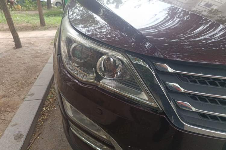 Used Baojun 560 2016 1.5T Manual Luxury Model Right Front Headlight