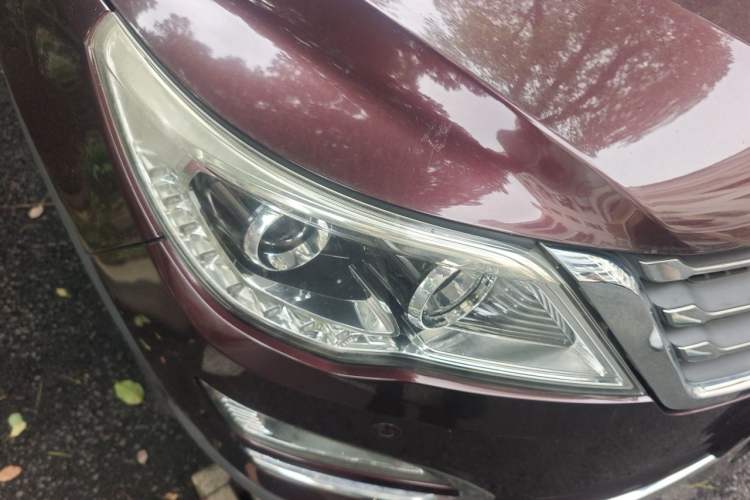 Used Baojun 560 2016 1.5T Manual Luxury Model Right Front Headlight