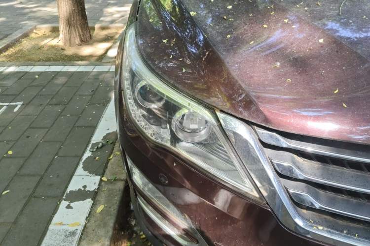 Used Baojun 560 2016 1.8L iAMT Luxury Model Right Front Headlight
