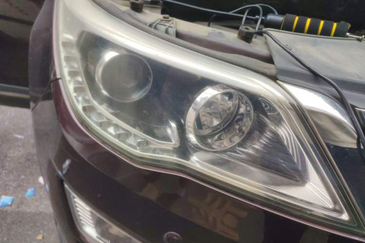 Used Baojun 560 2016 1.8L Manual Luxury Edition Right Front Headlight