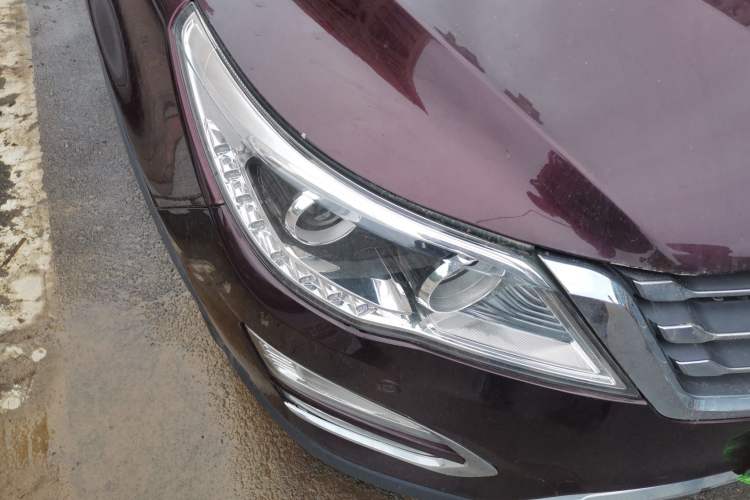 Used Baojun 560 2016 1.8L iAMT Luxury Model Right Front Headlight