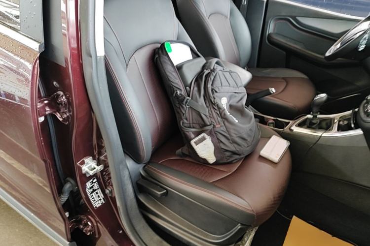 Used Baojun 560 2016 1.5T Manual Luxury Model Right Front Seat
