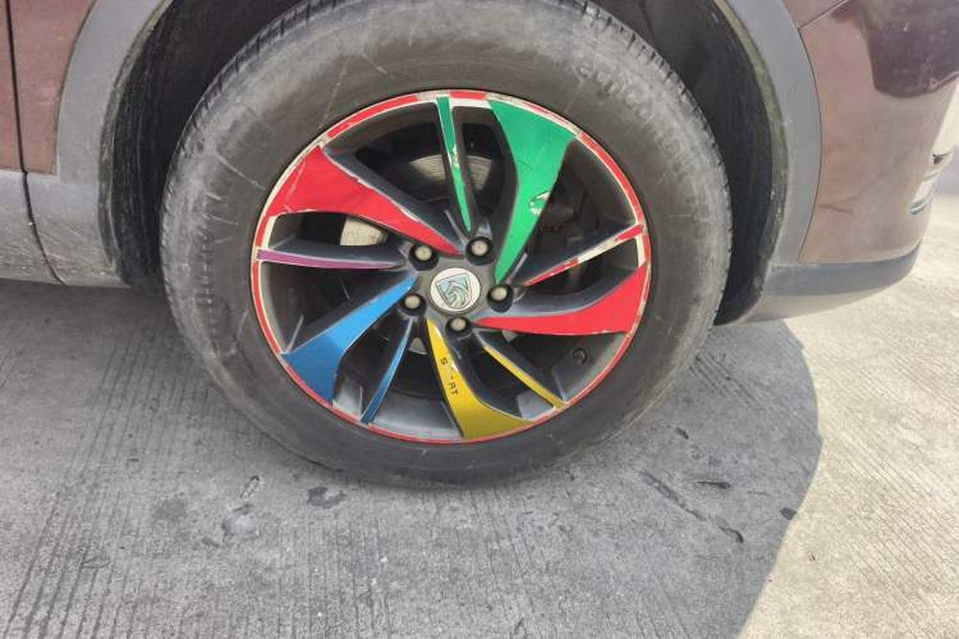 Used Baojun 560 2016 1.8L Manual Luxury Edition Right Front Wheel Hub