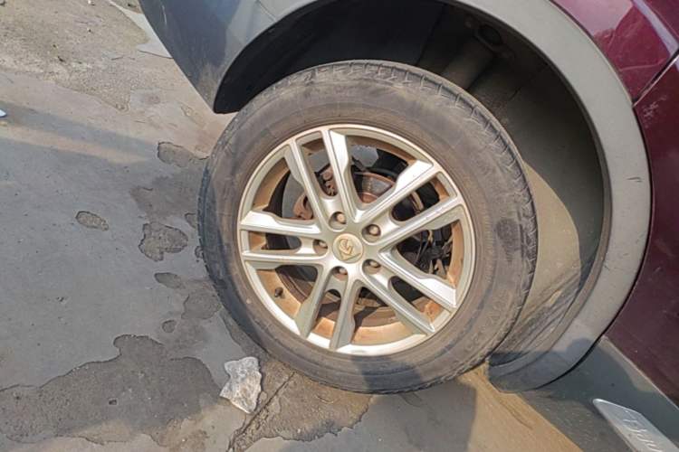 Used Baojun 560 2016 1.8L Manual Value Edition Right Rear Wheel Hub