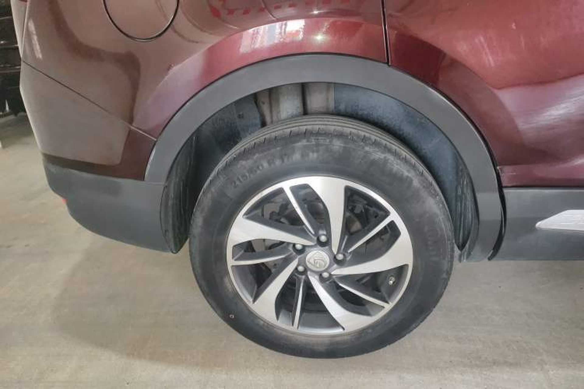 Used Baojun 560 2016 1.5T Manual Luxury Model Right Rear Wheel Hub