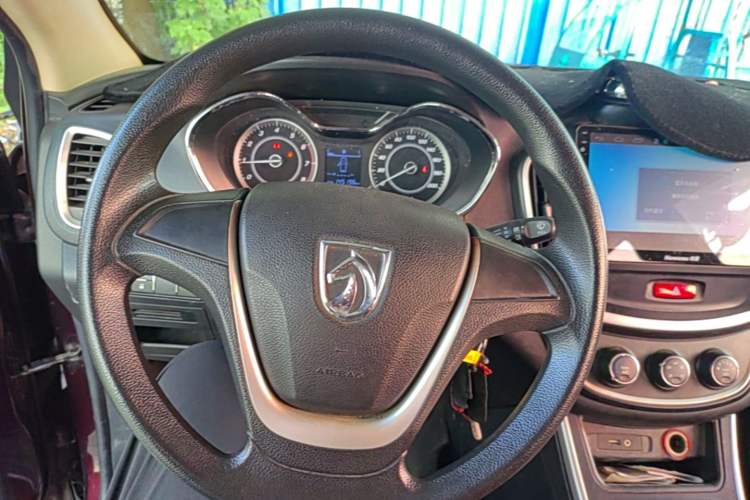 Used Baojun 560 2016 1.8L Manual Value Edition Steering Wheel