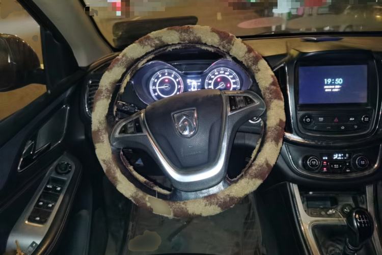 Used Baojun 560 2016 1.8L Manual Luxury Edition Steering Wheel