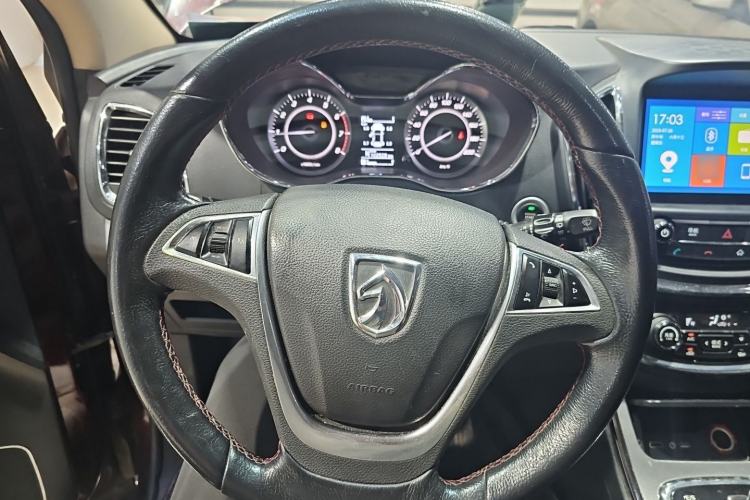 Used Baojun 560 2016 1.8L iAMT Luxury Model Steering Wheel