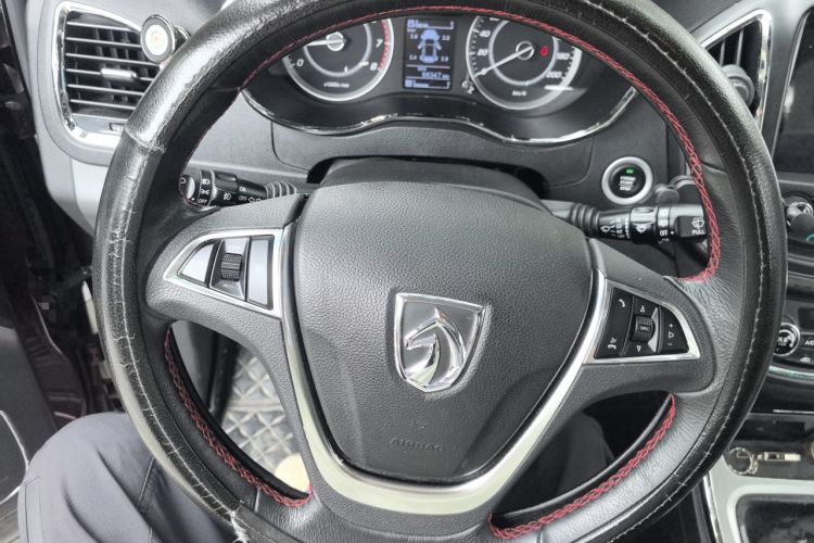 Used Baojun 560 2016 1.5T Manual Luxury Model Steering Wheel