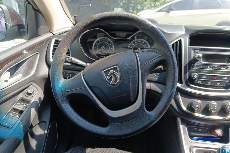 Used Baojun 560 2016 1.8L Manual Value Edition Steering Wheel