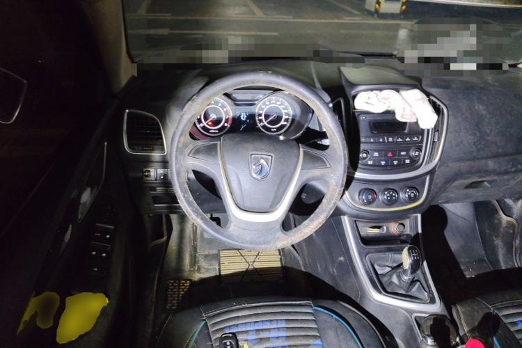 Used Baojun 560 2016 1.8L Manual Value Edition Steering Wheel