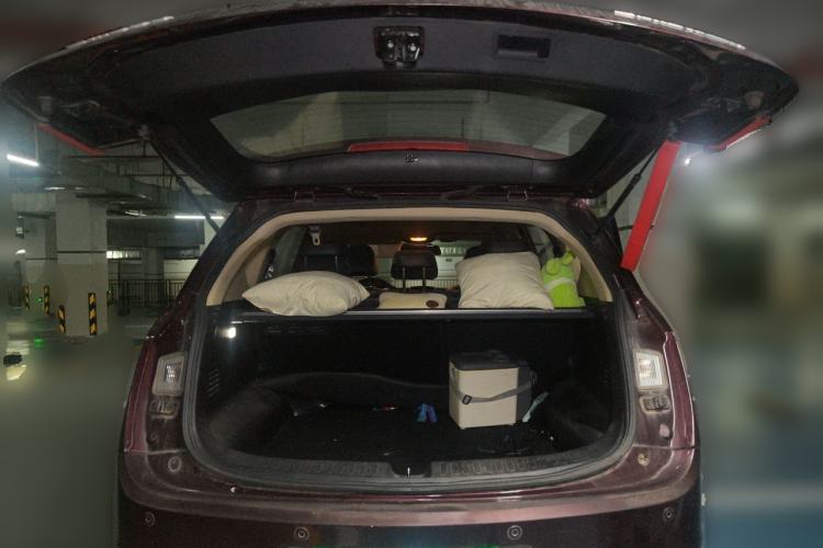Used Baojun 560 2016 1.8L iAMT Luxury Model Trunk