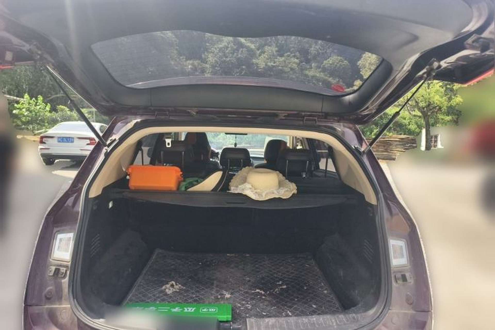 Used Baojun 560 2016 1.8L Manual Luxury Edition Trunk