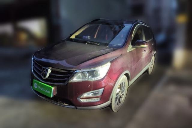 Używany Baojun 560 2016 1.5T Manual Luxury Model