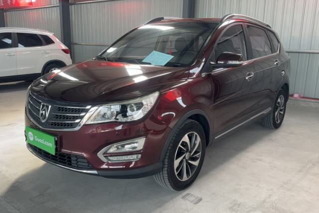 Used Baojun 560 2016 1.8L Manual Luxury Edition