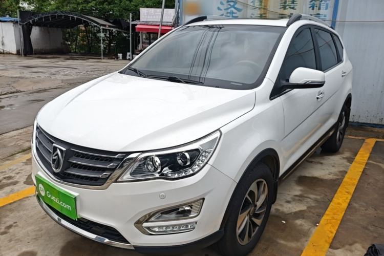 Used Baojun 560 2016 1.8L iAMT Luxury Model Guazi used car, China used car export, Used car for sale, Used cars, Cheapest cars for sale
