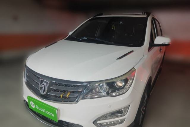 Used Baojun 560 2016 1.8L Manual Luxury Edition