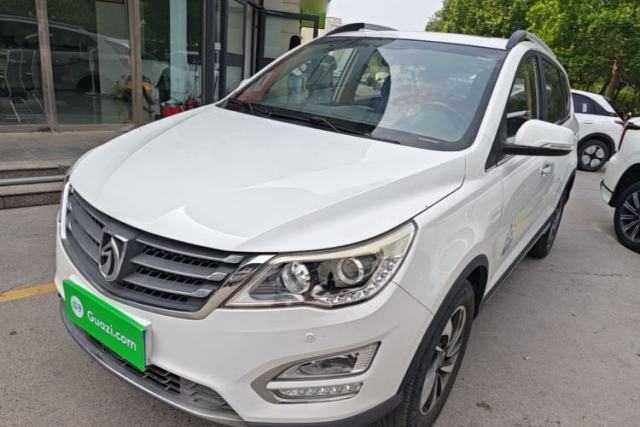 Used Baojun 560 2016 1.8L Manual Luxury Edition