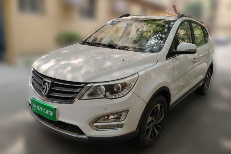 Used Baojun 560 2016 1.8L Manual Luxury Edition Guazi used car, China used car export, Used car for sale, Used  cars, Cheapest cars for sale